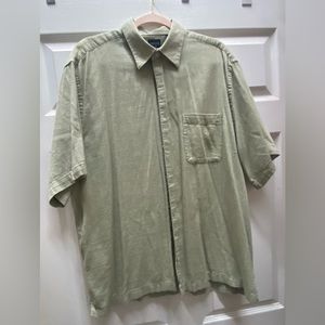 Resort style mens shirt